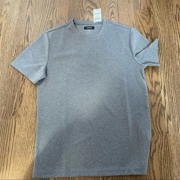 NWT Ribbed grey T-shirt Alfani stretch short sleeve. Size small - Picture 1 of 4